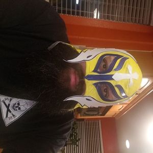 Meet your Posher, Peter pete